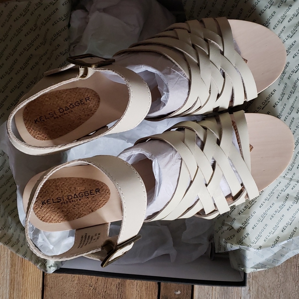 Kelsi Dagger Brooklyn Grainnl-size 8.5M